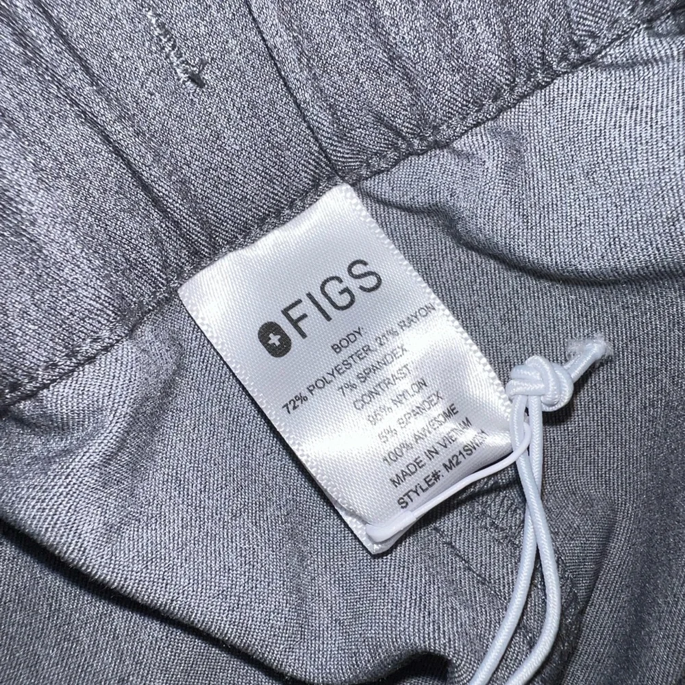 Figs Daga Slim Pant in Graphite Size Large New with tag